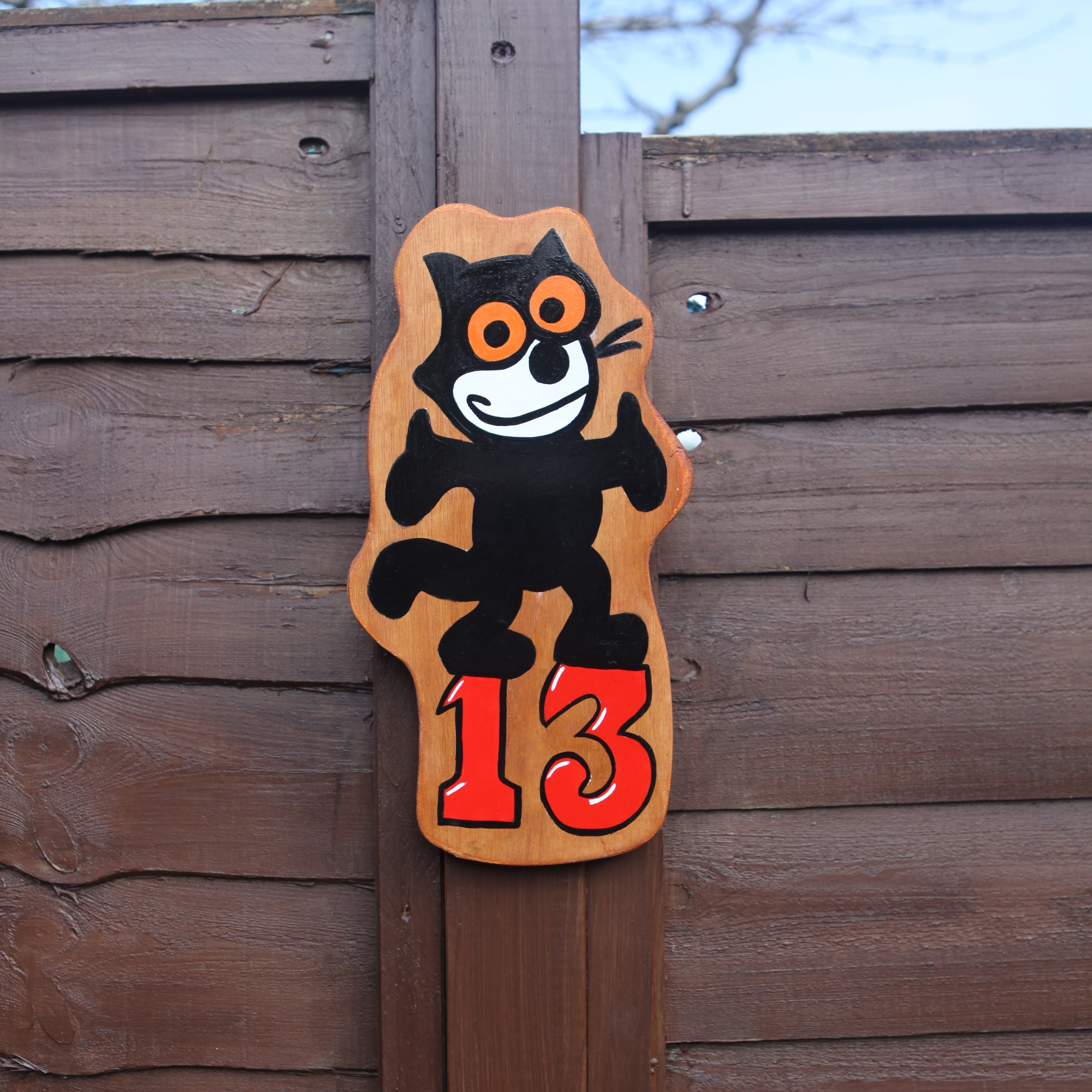 Scardey Cat Wall Hanging